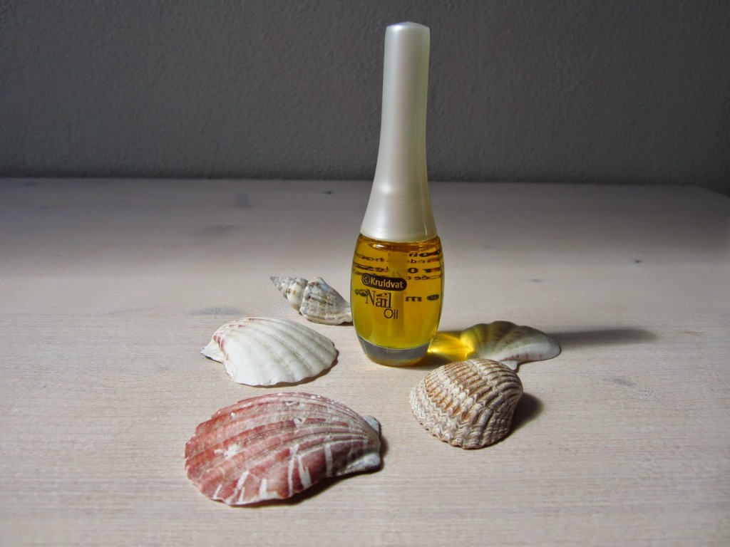 Review Kruidvat nail oil Kruidvat nail oil review