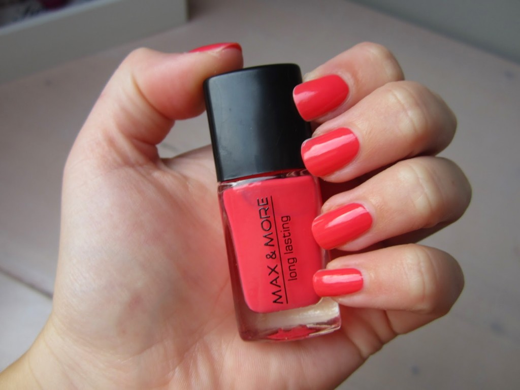 Max & More nagellak review